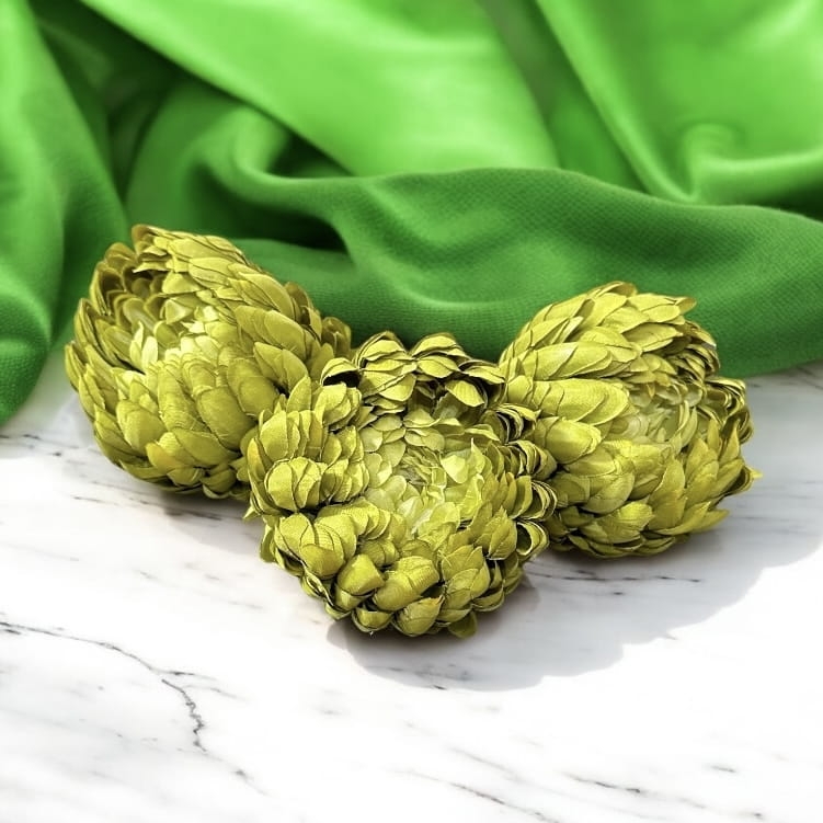 sztuczna chryzantema