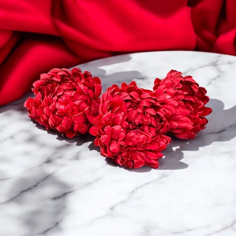 Sztuczna chryzantema czerwona