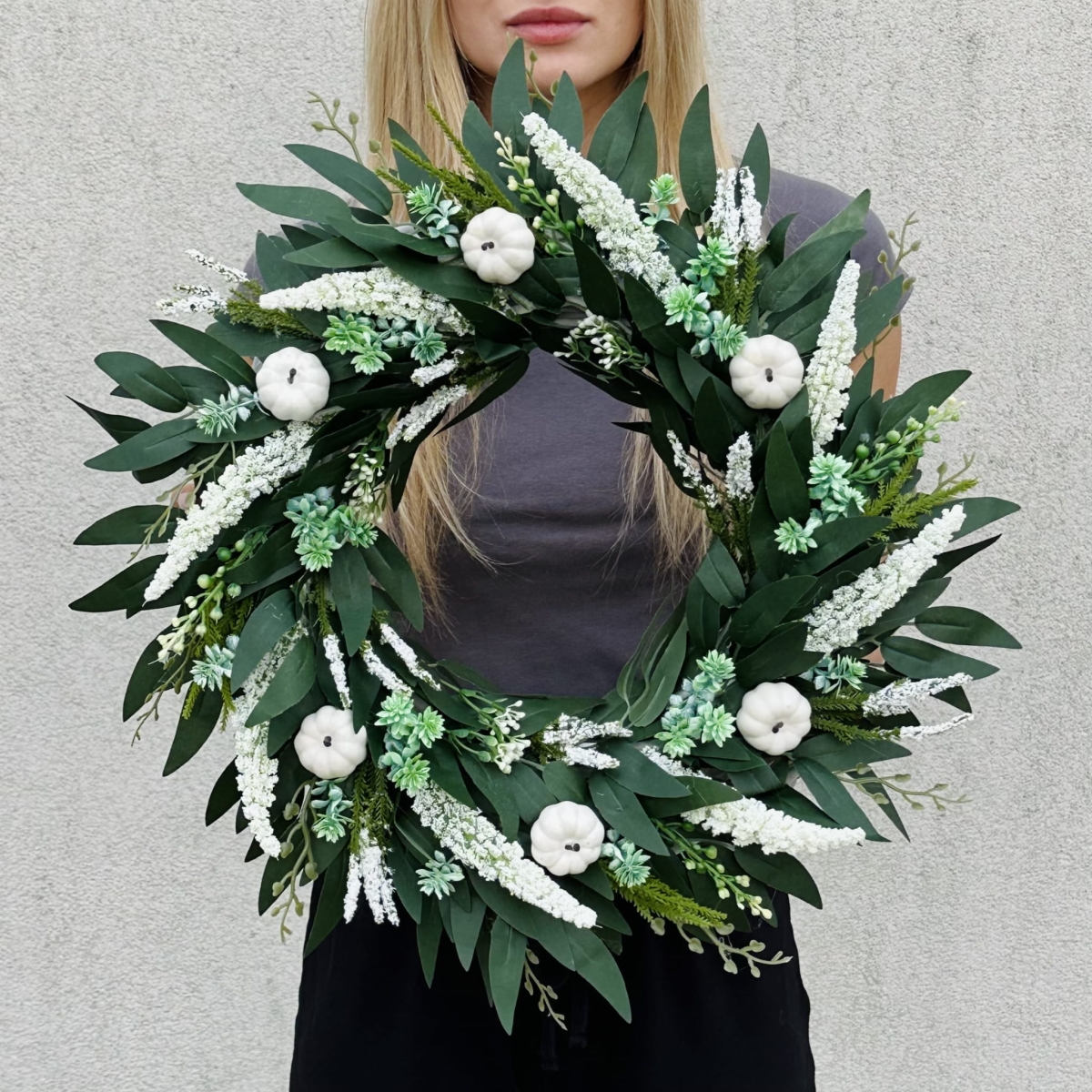 Wianek jesienny na drzwi