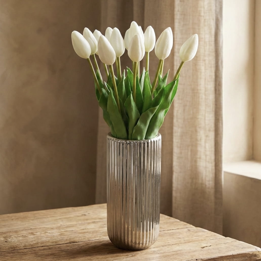 Tulipan silikonowy zamknięty biały