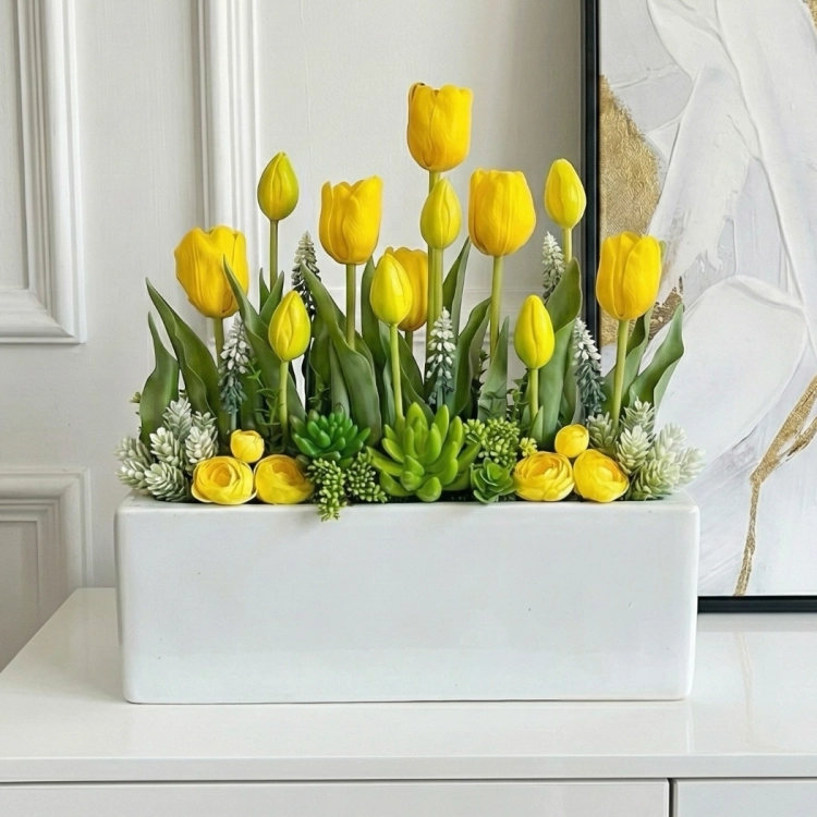 Silikonowe tulipany, wiosenna kompozycja