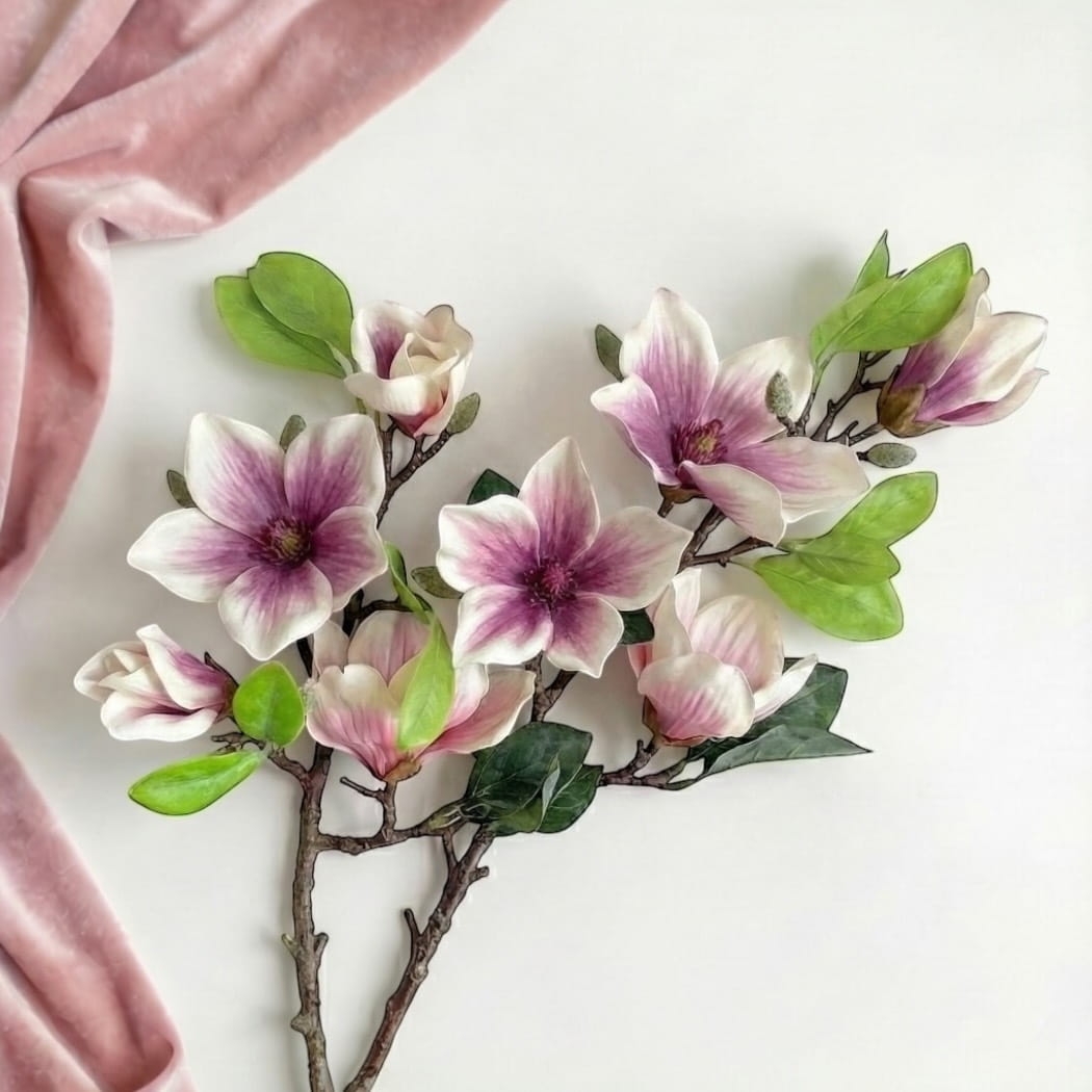 Sztuczna magnolia fioletowa gałązka