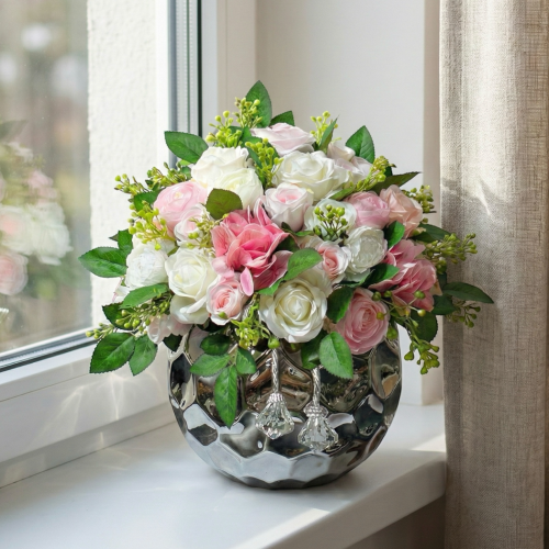 Kompozycja kwiatowa w doniczce 