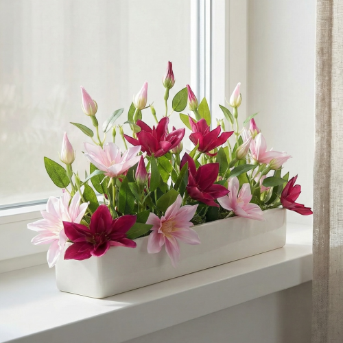 Kompozycja kwiatowa w doniczce 